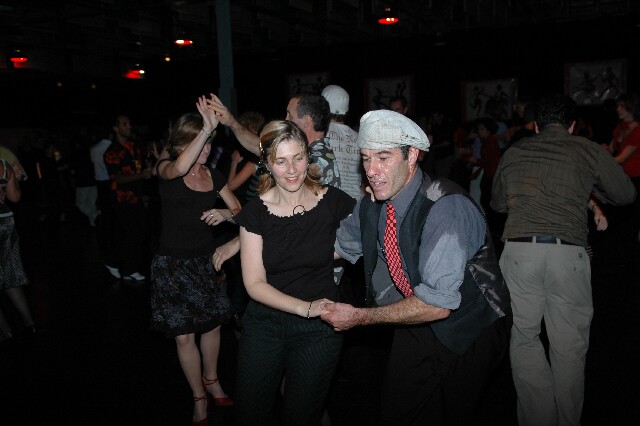 min 2007 11 10 fous swing 322